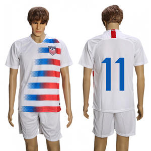 Camiseta de fútbol, uniforme de fútbol para hombre, uniforme deportivo al por mayor, uniforme de fútbol personalizado de alta calidad, conjuntos de uniformes de fútbol unisex - Product Image 2