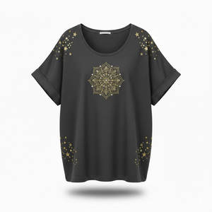 Camiseta Unisex con Estampado Brillante Texturizado, Diseño de Pluma Atrapasueños, Impresión Digital Duradera, Camisa de Moda, Poliéster/Algodón, Secado Rápido - Product Image 1