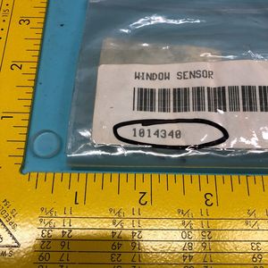 เซ็นเซอร์หน้าต่าง MRC 1014340, 182037 - อุปกรณ์และอะไหล่เซมิคอนดักเตอร์ระดับโลกที่เชื่อถือได้ - Product Image 1