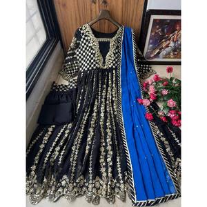 ชุดราตรี Pent and Dupatta ดีไซเนอร์-สำหรับงานปาร์ตี้ - Product Image 1