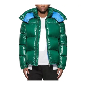 Blouson matelassé streetwear pour homme, vert uni, chaud et coupe-vent, décontracté, avec fermeture éclair sur le devant, col montant, coupe droite - Product Image 1