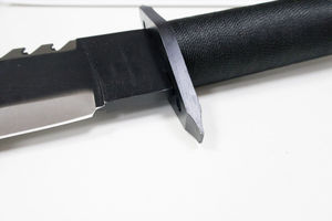 Couteau de survie extérieur 12 pouces le plus demandé |   Couteau à lame fixe en acier bicolore avec dos de lame en forme de scie et poignée texturée, qualité économique - Product Image 2