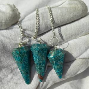 Pendule en Apatite Bleue Naturelle de Haute Qualité |   Pendentif de radiesthésie en cristal poli |   Pierre énergétique de méditation Reiki |   Feng Shui | - Product Image 2
