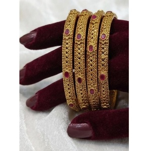 Juego de Brazaletes Bañados en Oro con Piedras de Rubí, Joyería Vintage para Mujer, Brazaletes de Aleación, Conjuntos de Joyería de Moda - Product Image 1