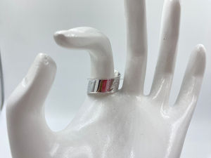 El mejor precio para el anillo de bodas y los brazaletes de plata vintage modernos para mujer Elegancia atemporal con detalles intrincados - Product Image 2