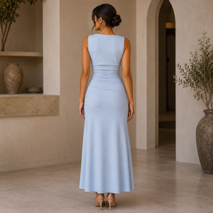 Elegante Vestido Largo Azul Cielo sin Mangas con Fruncido para Mujer |   Vestido Largo de Noche para Fiesta, Cóctel o Boda, Corte Sirena, Cuello Redondo y Ajustado al Cuerpo - Product Image 2