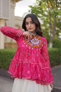 Lehenga Choli et Chaniya Choli Gujarati les plus vendus pour la danse de Garba et Dandiya, disponibles à prix abordable - Product Image 3