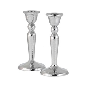 Juego de 2 Candelabros de Metal Plateado de Estilo Antiguo, Portavelas Decorativos para Iglesia, Pilares Decorativos para Bodas - Product Image 2