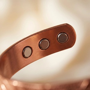 Juego de imanes de cobre puro con grabado de hoja vintage, brazalete de cobre rosa, joyería de terapia magnética para hombres y mujeres - Product Image 3