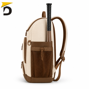 Bolsa de entrenamiento de béisbol que proporciona almacenamiento organizado, material duradero y fácil transporte para equipo y accesorios de práctica. - Product Image 2