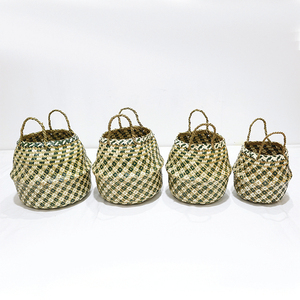 Cesta de Almacenamiento Plegable de Hojas de Palma Ecológica, Tejida con Diseño Chevron, en Tendencia - Product Image 1