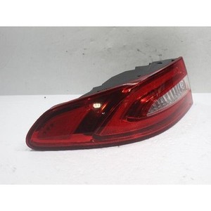 Feu arrière extérieur gauche d'occasion XF 2011-2018 OEM CX2313405AD - Product Image 3
