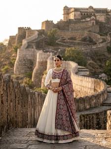 Conjunto Tradicional de Lehenga Choli para Mujer, Bordado a Mano, de Algodón, Largo hasta el Suelo, Traje de Boda Estilo India Pakistán - Product Image 5