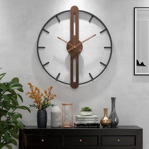 Horloge murale artisanale en bois de noyer avec cadre en métal - Vente en gros Moradabad - Product Image 2