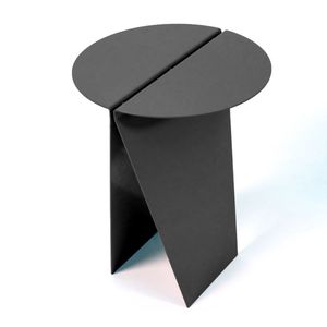 Mesa Auxiliar de Metal Estilo Industrial con Estructura de Hierro Resistente y Diseño Minimalista para Decoración de Interiores de Hogar Contemporáneo - Product Image 4