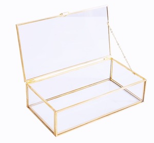Elegante Caja de Joyería Rectangular de Latón y Vidrio con Marco Dorado y Tapa Transparente para Almacenamiento y Exhibición, Organizador de Joyas, Caja de Vidrio - Product Image 1