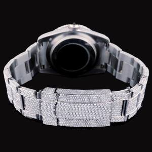 Montre de Luxe Blanche Entièrement Sertie de Diamants Moissanite Dorés pour Femme, Qualité Exceptionnelle, Prix Abordable, Magnifique et Unisexe - Product Image 4