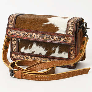 Bolso Bandolera de Cuero Marrón Estilo Western para Mujer, con Grabado Floral en Relieve - Product Image 5