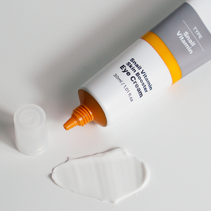 Wati For Skin Snail Vitamin Skin Booster Crème pour les yeux 30ml |   Traitement anti-âge et éclaircissant pour les yeux avec technologie des cellules souches - Product Image 3