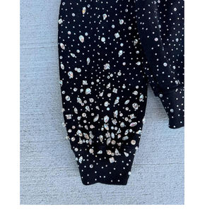 Sudadera con capucha y cremallera personalizada de calidad premium, 100% algodón polar, estilo urbano con pedrería brillante, bordada para otoño - Product Image 5