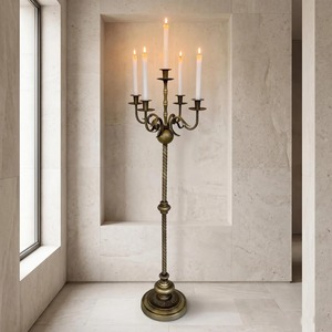 Candelabro alto de latón con cinco brazos, portavelas, decoración para el hogar, estilo lámpara de pie duradera al mejor precio - Product Image 4