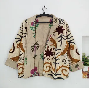 Chaqueta de Algodón Estilo Boho Suzani para Mujer, Color Beige TNT, Bordado Floral, Reversible, Hecha a Mano, para Festivales - Product Image 1