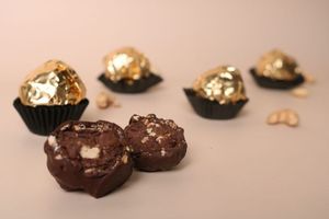 Nueces de la India Cubiertas con Chocolate con Leche para Regalos de Boda, Productos al por Mayor en Caja de Regalo de Chocolate de Lujo - Product Image 2