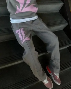 OEM 2 piezas Sweatsuit Lavado ácido Trajes de sudor para hombre Bordado personalizado Apliques Parche Jogger Hombres pantalones de chándal acampanados y conjunto con capucha - Product Image 3