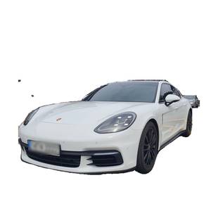 Porsche Panamera 3.0 AWD 2020 con Volante a la Izquierda, Asientos de Cuero, Cámara Trasera, Solo 92,500 km - Product Image 1