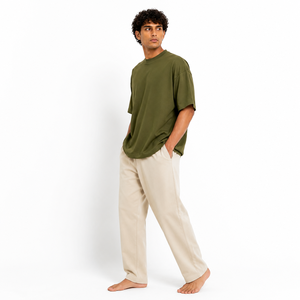 25 t-shirts amples et décontractés pour hommes, conçus pour un confort quotidien avec tissu résistant, manches amples et style tendance OEM - Product Image 3