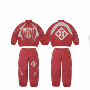 ชุดวอร์ม Rexfit OEM แบบมีโลโก้สะท้อนแสง ผลิตจากผ้าโพลีเอสเตอร์ผสมคอตตอน สำหรับผู้ชาย พิมพ์ลายสองชิ้น ชุดวอร์มแบบมีซิป ชุดกันลมสำหรับผู้ชาย - Product Image 1