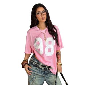 Camiseta de Fútbol Rosa Oversize para Mujer con Malla, Apliques de Satén y Número, Estilo Urbano, Transpirable, Casual, Top de Moda Urbana - Product Image 1