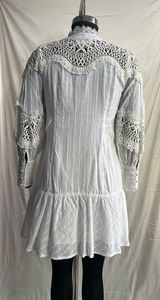 Robe Courte Blanche Indienne pour Femmes, Vêtement de Nuit à Manches Longues avec Décoration en Dentelle, pour un Look Élégant - Product Image 2