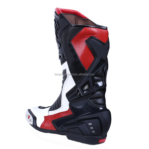 Bottes de moto mi-mollet en cuir microfibre avec fermeture éclair latérale, semelle extérieure en caoutchouc, respirantes, légères et antidérapantes - Product Image 3