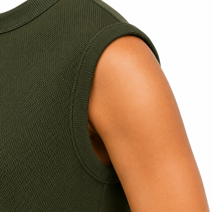 Robe d'été décontractée pour femme, unie, à col rond, drapée, longueur genou, taille naturelle, manches courtes, coupe ample, écoresponsable, avec fente latérale - Product Image 3