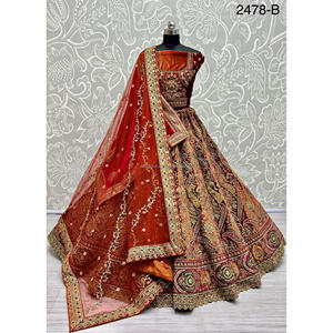 Collections de velours de vêtements de mariée indiens pour la mariée avec le travail de Zarkhan par Fabzone - Product Image 2
