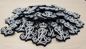 Badges 3D brodés sur mesure de haute qualité, faits à la main, écologiques, en fil de bullion noir, service OEM - Product Image 6