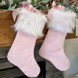 Chaussettes de Noël brodées bleu clair avec bordure en fourrure blanche, décorations en coton doux pour enfants - Product Image 5