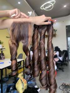 Pelucas y mechones hinchables Lista de precios al por mayor de cabello humano vietnamita para personas, cabello rizado hinchable 100% humano vietnamita - Product Image 2