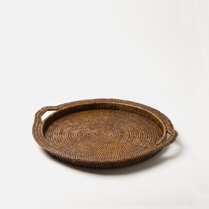Precioso plato de ratán con estilo vintage perfecto para salones rústicos, cocinas de campo y espacios de comedor tradicionales - Product Image 6