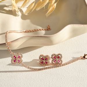 ต่างหูทับทิมแท้ เงินแท้ 925 ชุบทองคำขาว 14K ต่างหูแบบติดหู สร้อยข้อมือ ของขวัญวาเลนไทน์สำหรับเธอ - Product Image 3