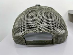 Gorra Trucker de Verano de 6 Paneles con Malla Transpirable, Color Personalizado, Directo de Fábrica en Vietnam, Equipo de Exterior de Alta Calidad para Adultos - Product Image 4