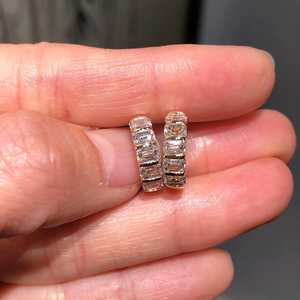 Pendientes de Aro de Oro Amarillo de 14K con Diamantes Cultivados en Laboratorio de Corte Esmeralda, Engaste de Media Bisel, Regalo de Lujo para Mujer, para Fiestas y Eventos - Product Image 5