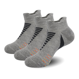 Chaussettes blanches pour hommes, 100% coton, respirantes, tricotées, rayées, logo personnalisé, chaussettes de sport, style régulier d'été - Product Image 4