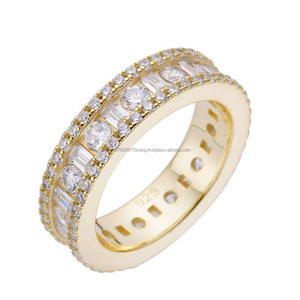 Bague en argent sterling 925 avec diamants moissanite ronds et baguettes, bijou éclatant pour les acheteurs en gros - Product Image 2
