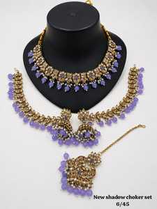 Ensemble de collier choker Kundan vert de créateur en gros avec boucles d'oreilles et Maang Tikka pour femme, idéal pour les mariages et les fêtes - Product Image 4