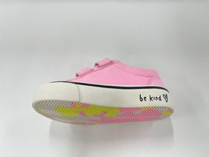 Chaussures de sport vulcanisées pour enfants, vente en gros usine Vietnam, tige en maille respirante, empiècement en daim, semelle extérieure en caoutchouc, fermeture auto-agrippante, légères - Product Image 3
