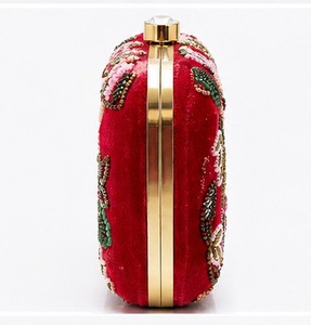Elegant Red Velvet Clutch With Beaded Floral Embroidery Lock Closure Women's Evening Wedding Handbag - Product Image 3