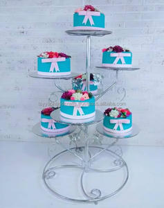 แท่นวางเค้กทองเหลืองทำมือที่ดีที่สุดเหมาะสำหรับโอกาสพิเศษและงานอีเวนต์ที่เป็นทางการ - Product Image 1