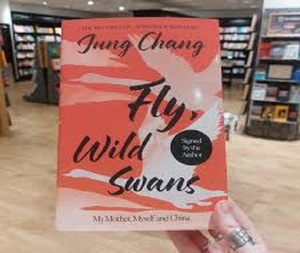 Fly Wild Swans de Jung Chang, couverture rigide, l'histoire profondément émotionnelle et le roman centré sur <span class=keywords><strong>les</strong></span> personnages. - Product Image 1